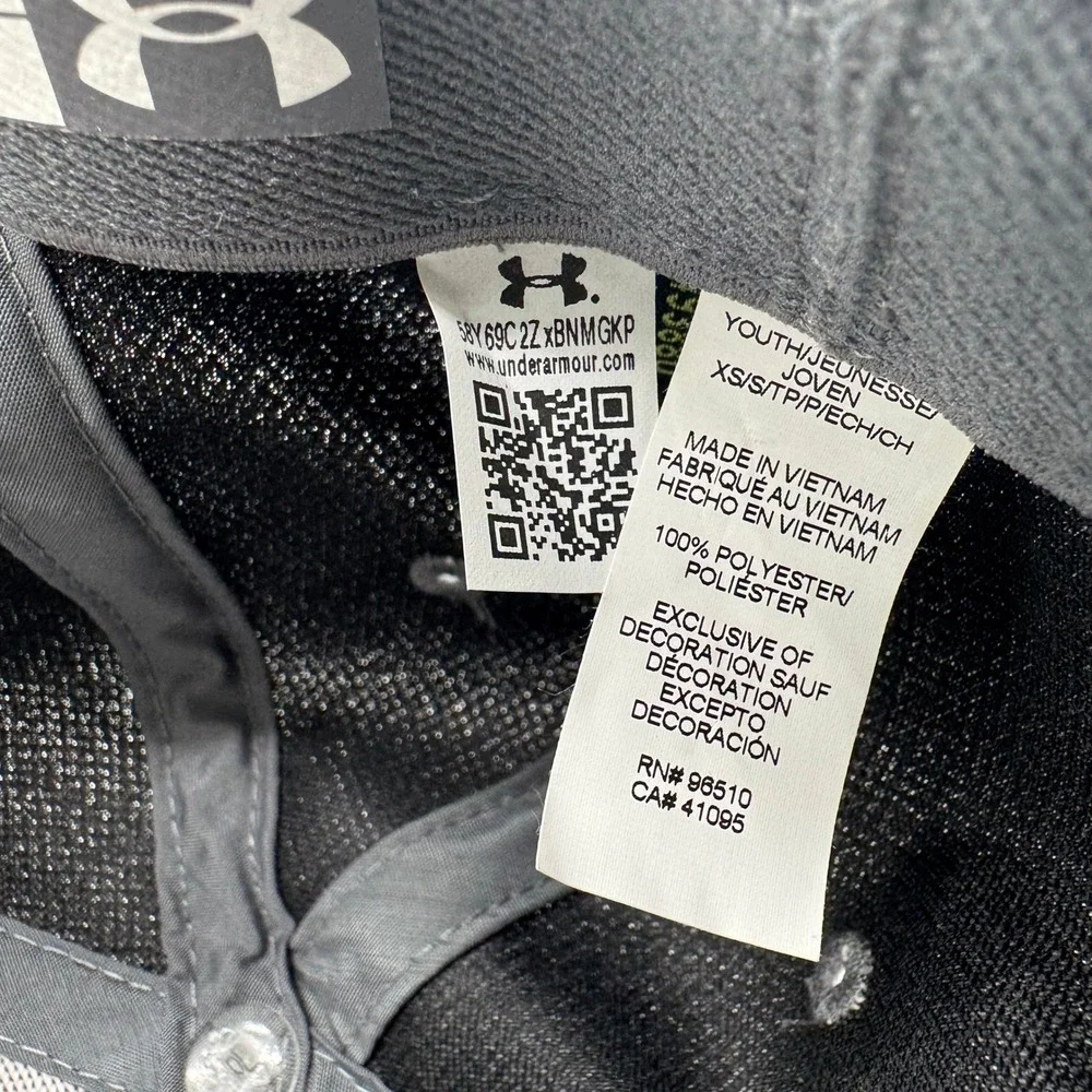 Under Armour Youth Classic Fit Gray Baseball Hat Embroidered Logo Size XS/S